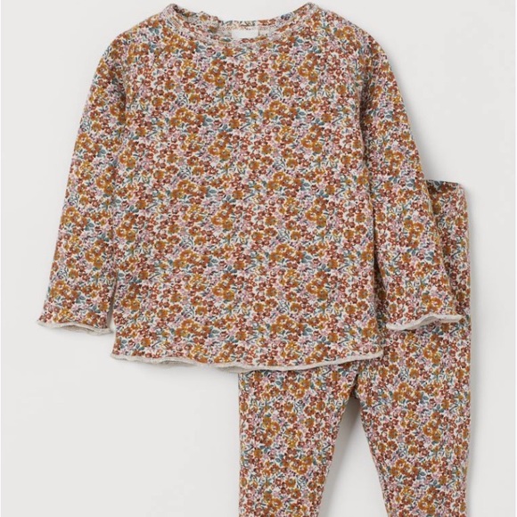 H&M Other - H&M 2-piece Set